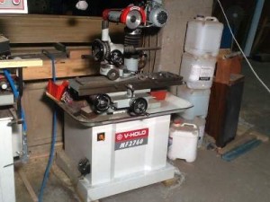 tool and cutter grinder